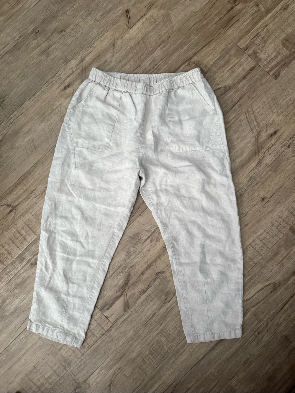 Linen Lantern Tapered Capri